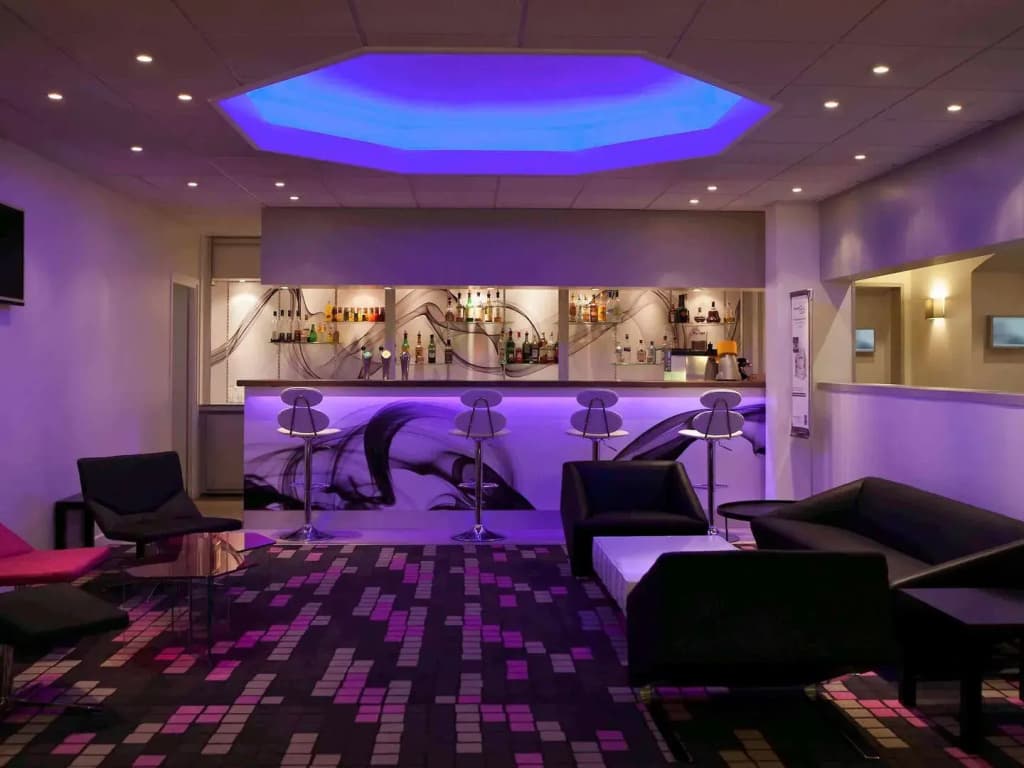 Novotel Fontainebleau Ury - Photo 2