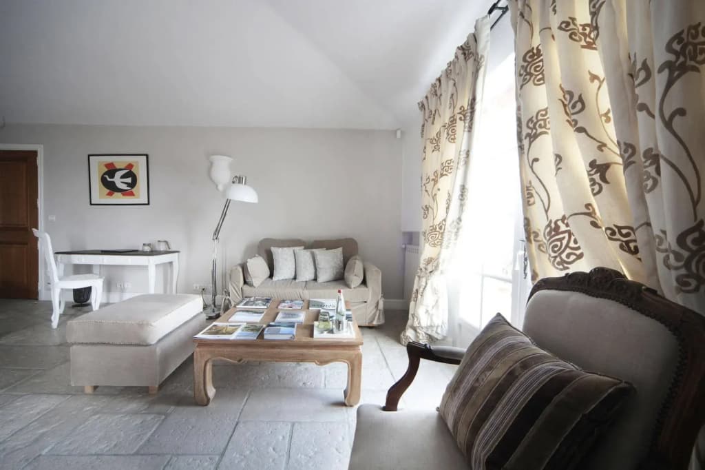 Hôtel Alain Llorca - Photo 4