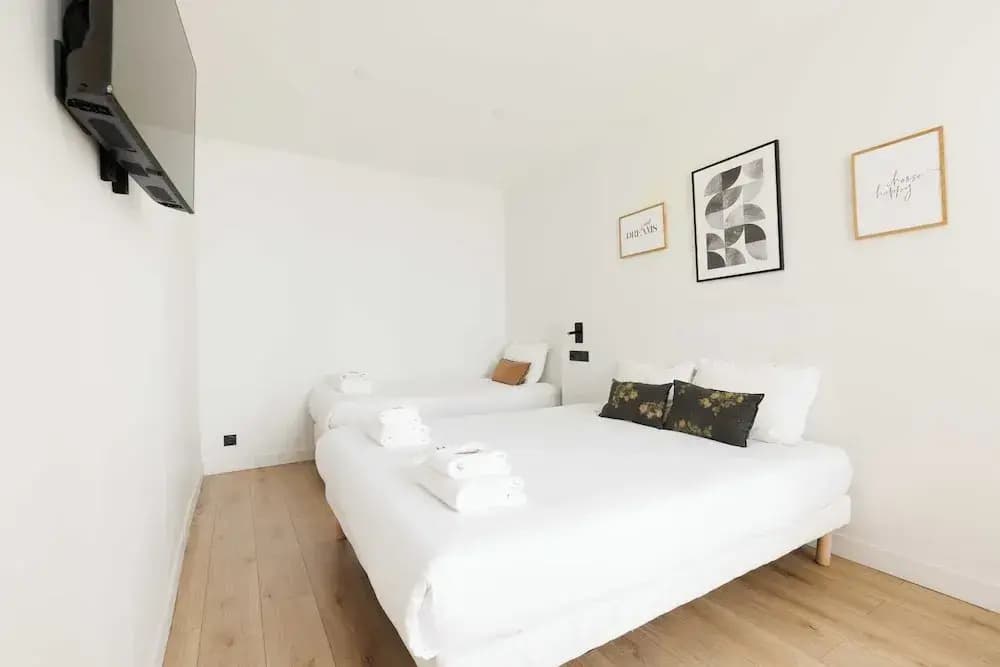 Cosy Apartment - 4br/12p - Canal Saint-martin - Photo 2