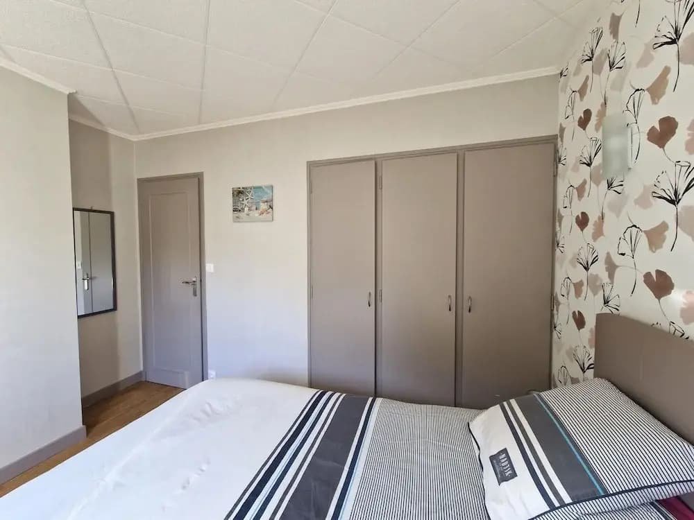 Holiday Home in Binic Near Sandy Beach - Photo 4