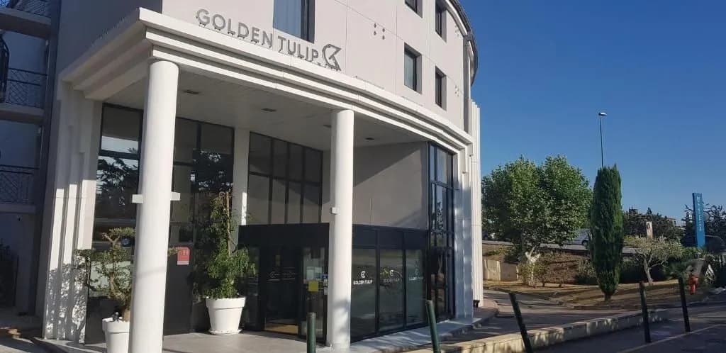 Radisson Hotel Aix en Provence - Photo 1