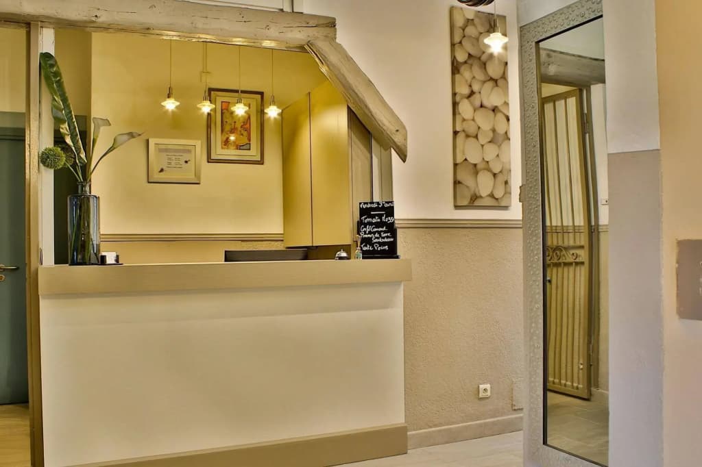 Hotel les Lavandes - Photo 2