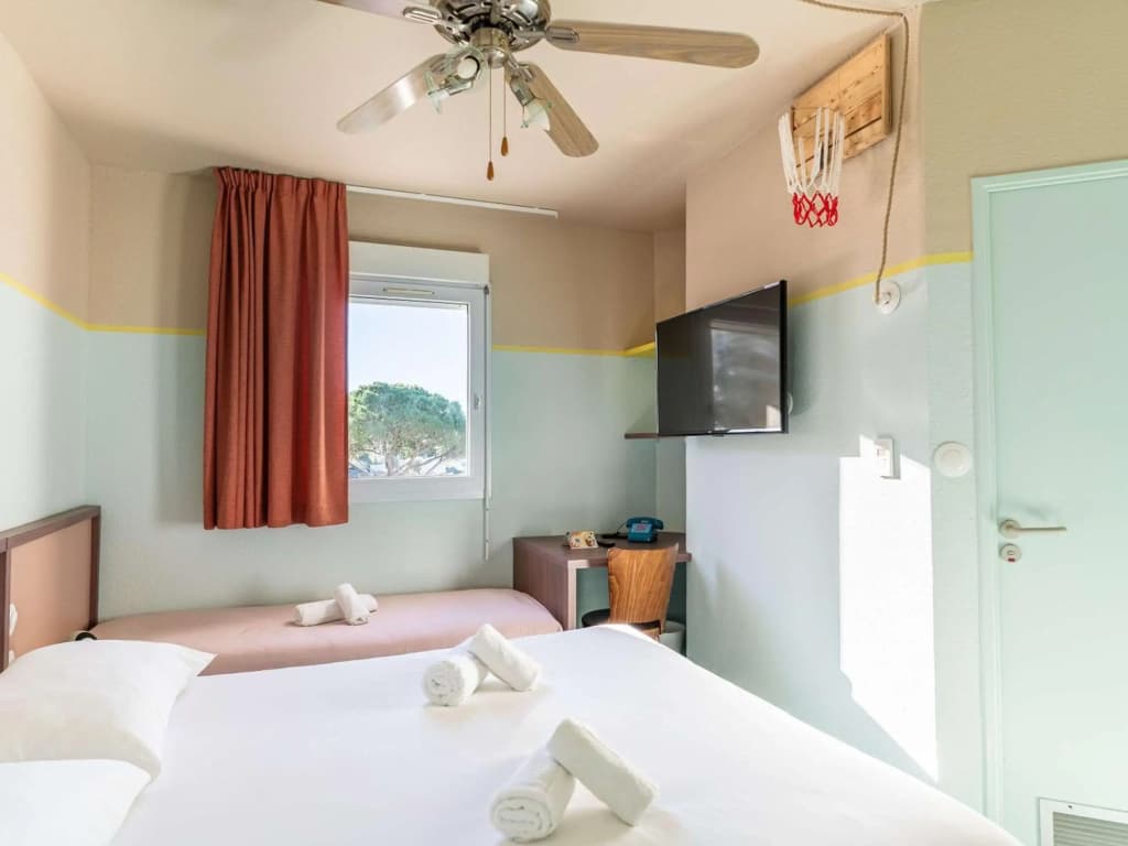 ibis Styles Pont du Gard - Photo 2