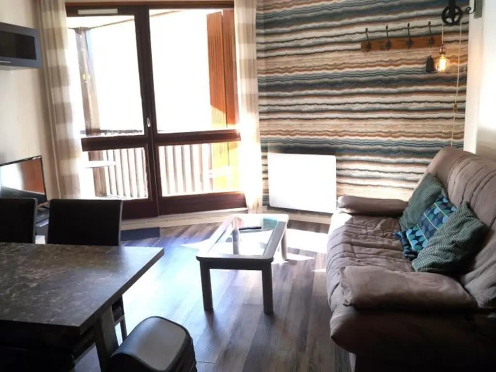 Appartement Enchastrayes, 1 pièce, 4 personnes - FR-1-165A-22 - Photo 2