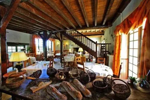 Logis Le Manoir d'Elles - Photo 1