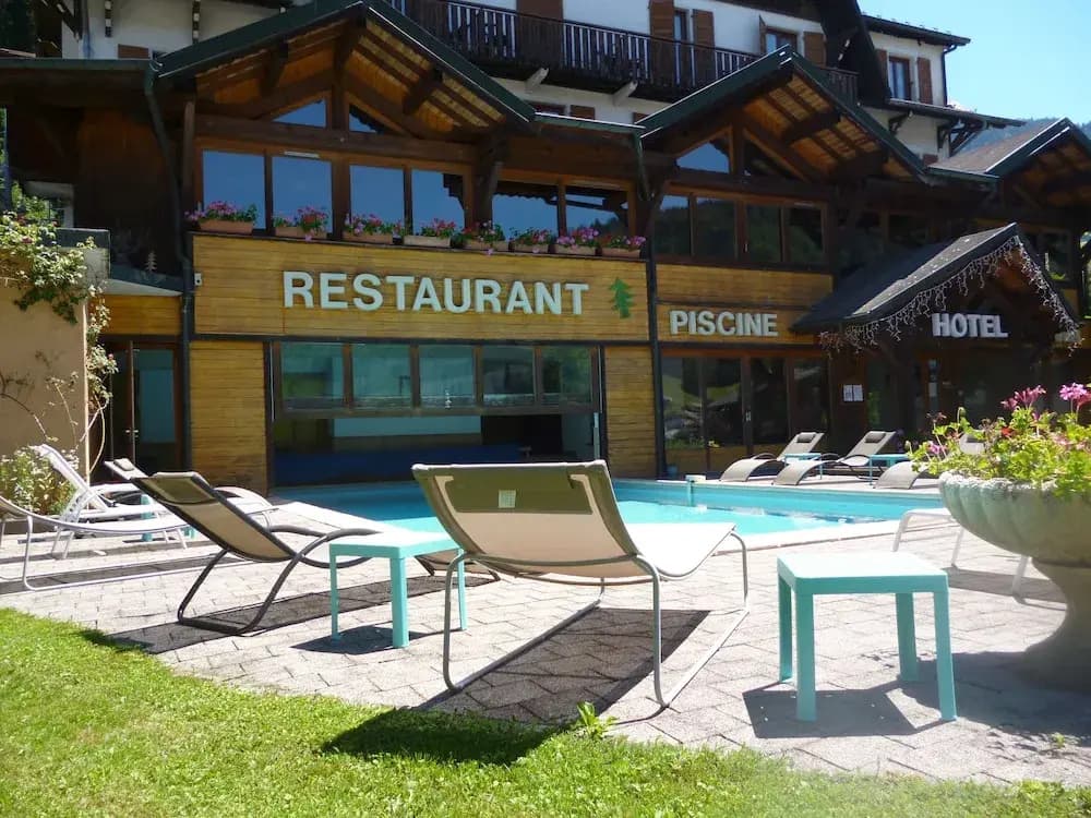 hotel lebeauregard morzine - Photo 1