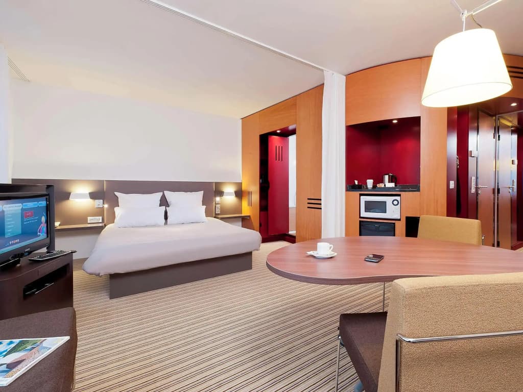 Novotel Suites Gare Lille Europe - Miniature 6