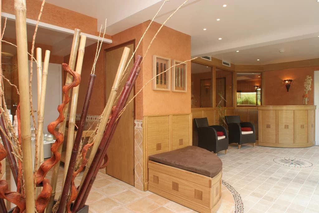 Briqueterie Champagne, A Beauvallon Hotel & Spa - Photo 1