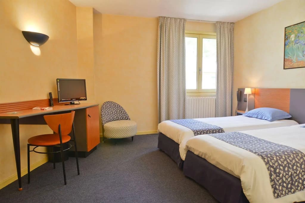 Hôtel Rolland - Photo 3