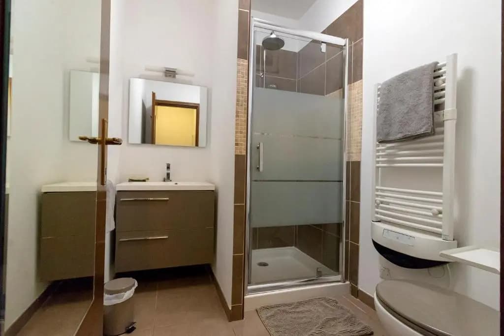 Apartement Maenat - Photo 1