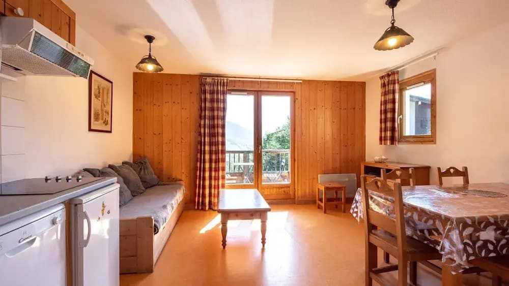 Apartment in Saint-sorlin Near Ski Resort - Photo 4