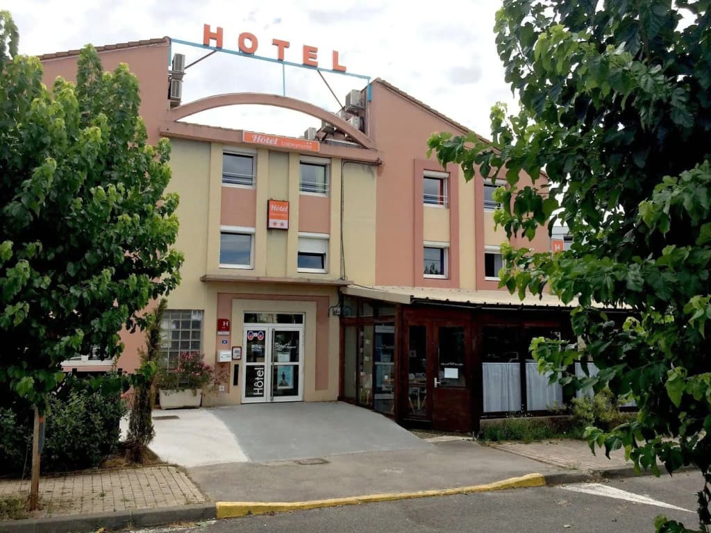 Hotel Lapeyronie - Photo 1