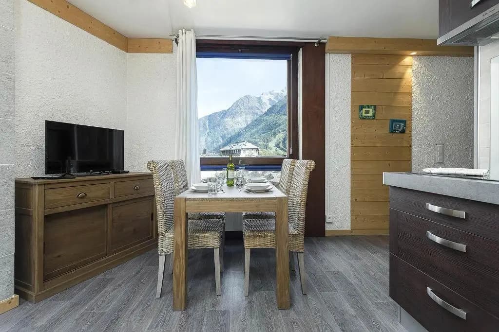 APARTMENT BEAUSITE - Alpes Travel - Central Chamonix - Sleeps 4 - Photo 4