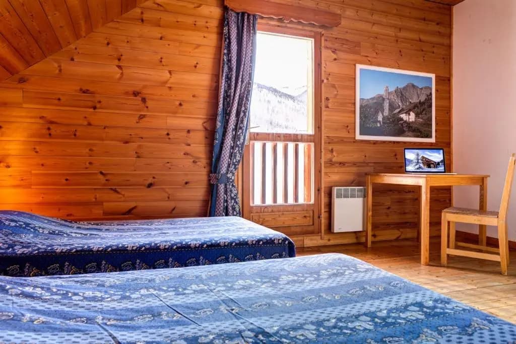 Le Pignotto Hameau des Chazals Nevache Hautes Alpes - Photo 4