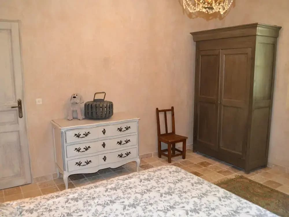 Holiday Home in Lorgues With Private Pool - Photo 2