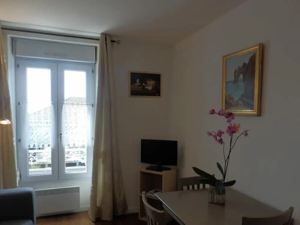 Appartement ou Grand Loft Rue de la Mer - La Gronde - Miniature 6