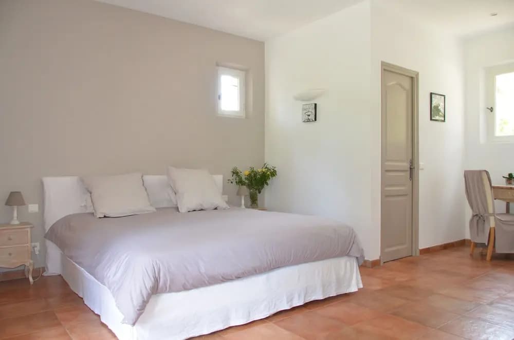 La Bastide De L'aube Chambre d hôtes - Photo 4