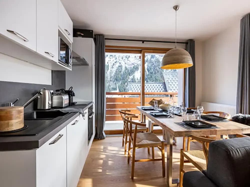 Apartment in Alpe D'huez Near Grandes Rousses - Miniature 8