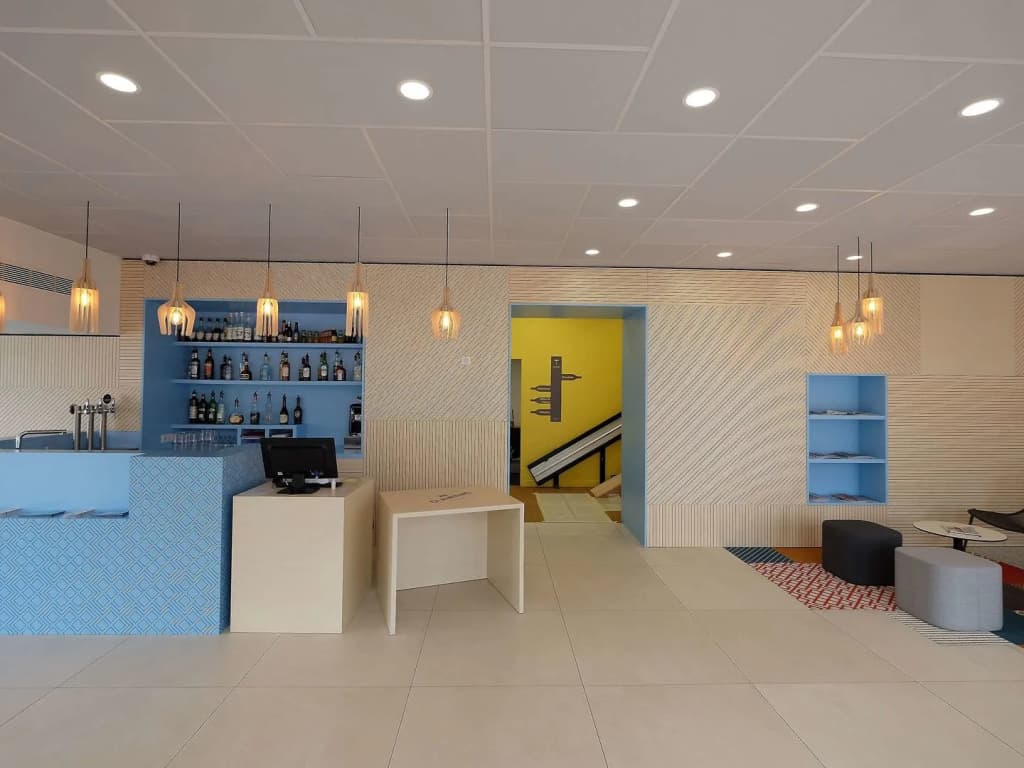 ibis Styles Auxerre Nord - Photo 2