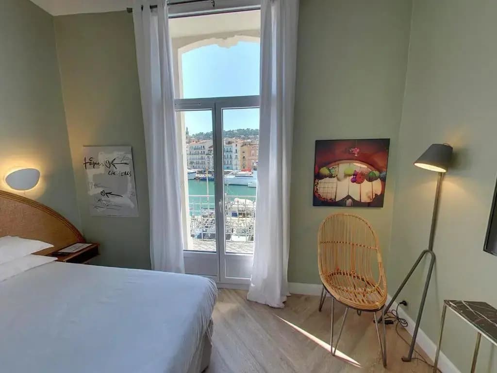 Hôtel L'orque Bleue - Photo 3