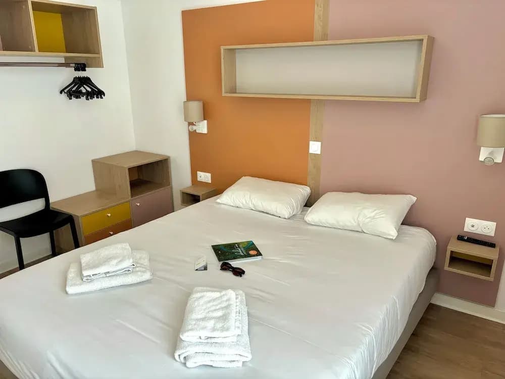 Apparthôtel Privilodges Toulon Centre Gare - Photo 2