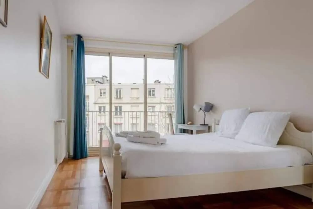 Paris Elegant South Residence - Miniature 8