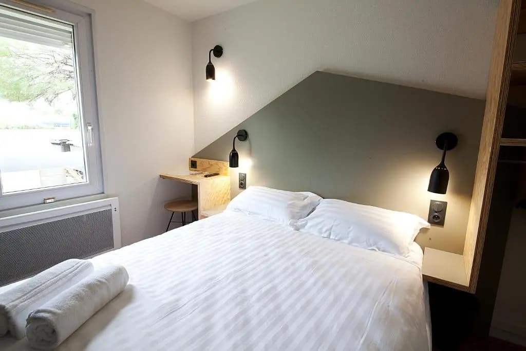Brit Hotel Essentiel Arverne Clermont Sud - Photo 3