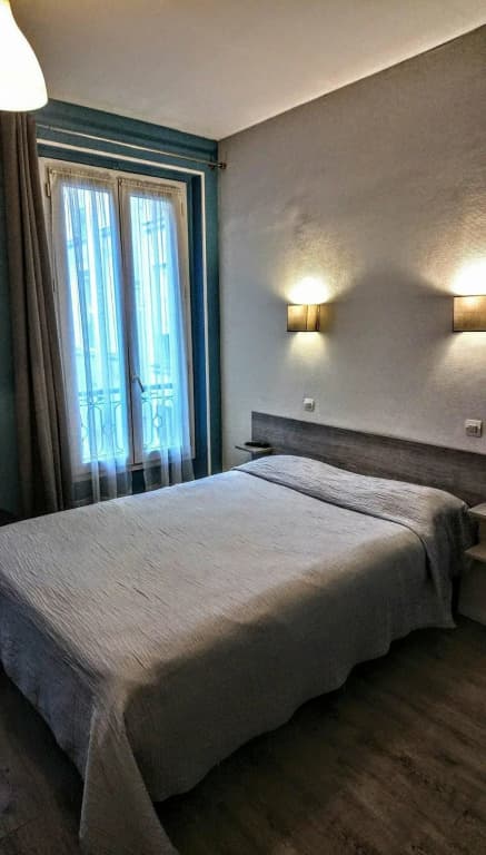 Acacia Hotel - Miniature 8