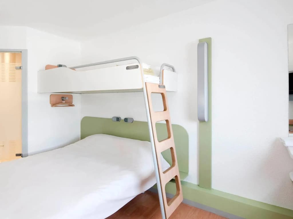 ibis budget Poitiers Sud - Photo 4