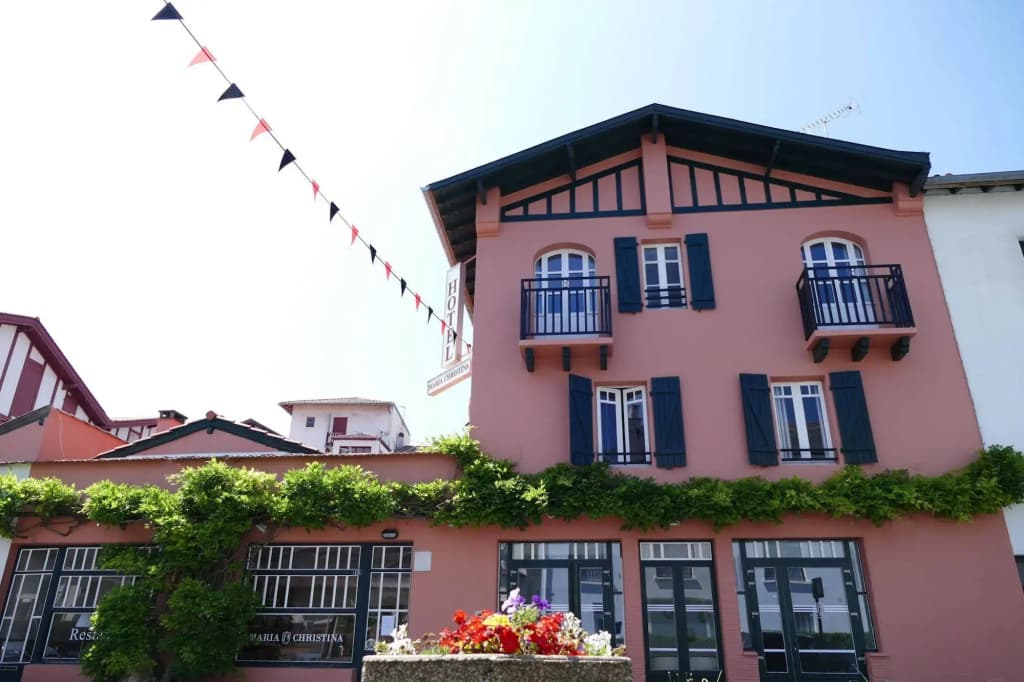 Hôtel Restaurant Maria Christina - Photo 1