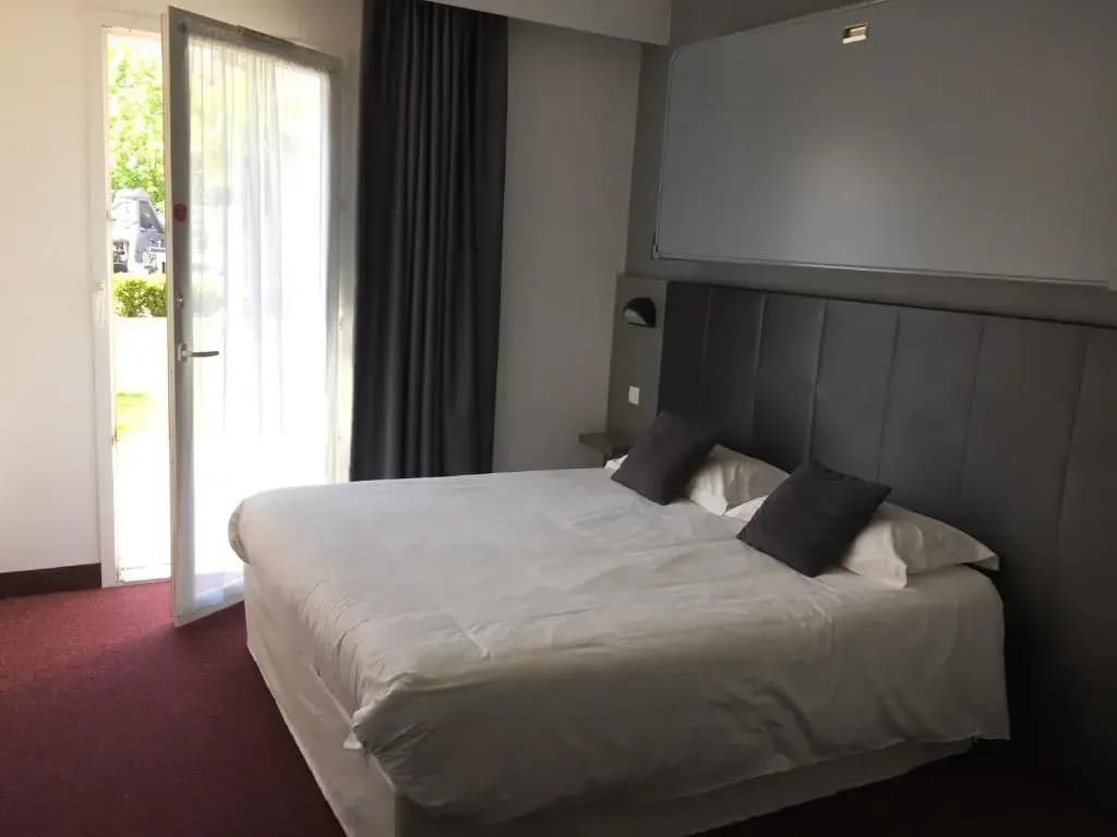 Brit Hotel Confort Marvejols - Photo 4