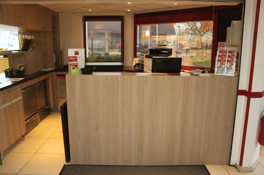 Welcomotel Coignières - Photo 2