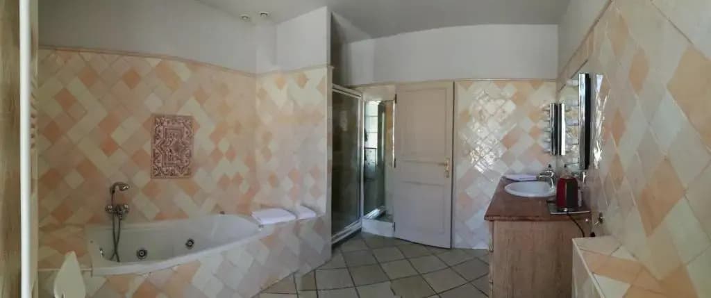 L'Observance Bed & Breakfast - Miniature 7