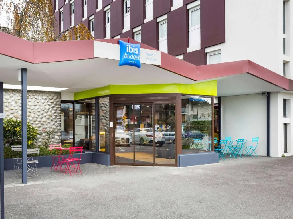 ibis budget Thonon Les Bains - Photo 1