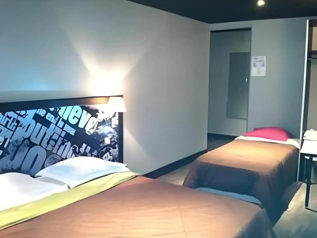 Café hôtel de l'Avenir - Photo 3