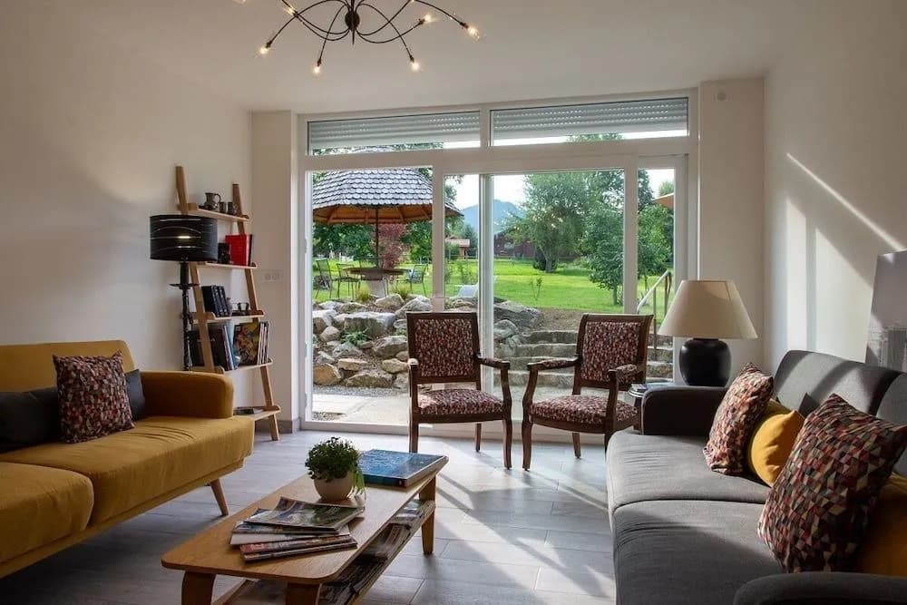 Amodo Lodge - In a rural location - Miniature 6