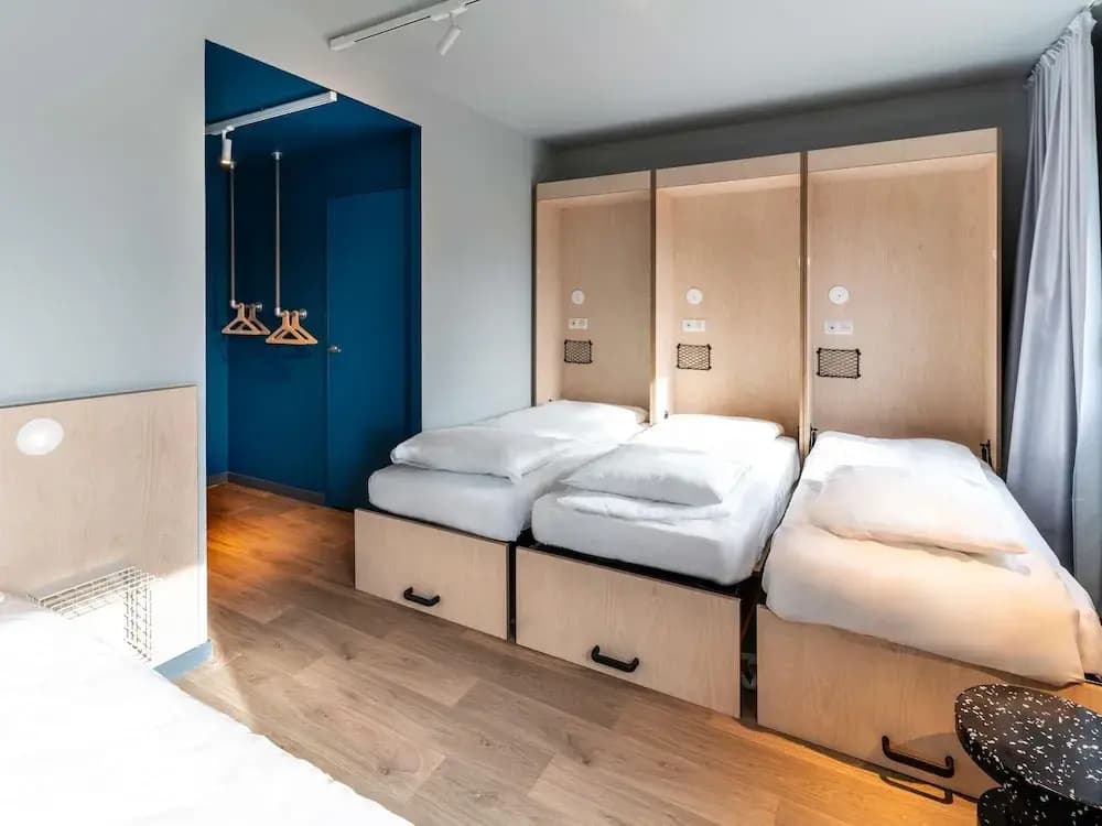 Ibis Budget Morlaix - Miniature 6