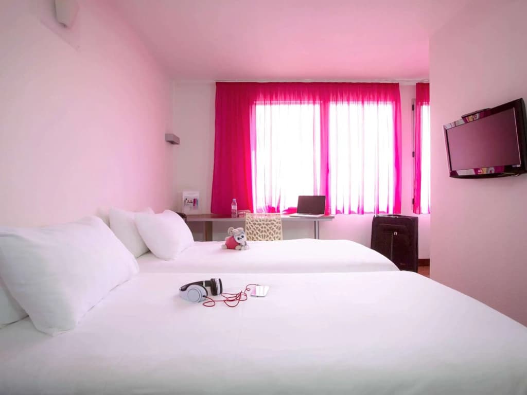 ibis Styles Bethune Bruay - Photo 2