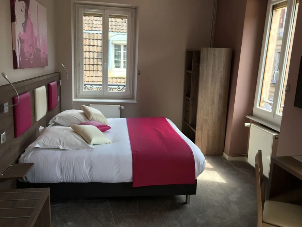 Hôtel Saint-Christophe - Photo 3