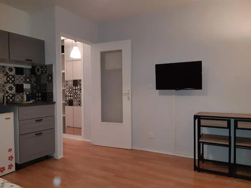 Charmant Studio - Photo 3