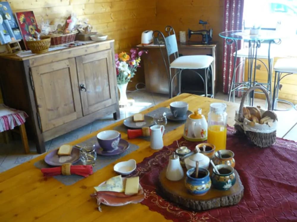 Chambre d'hote le Bellevue - Miniature 6