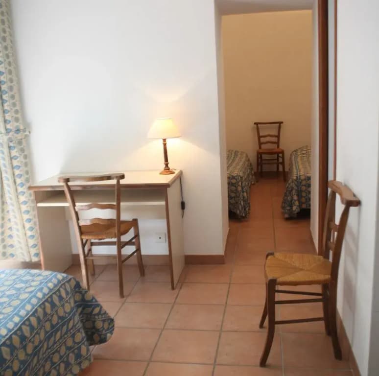 Hostellerie de l'Abbaye de Frigolet - Photo 3
