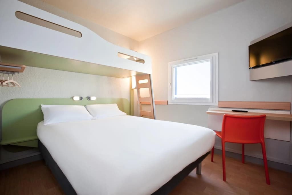 ibis budget Saint-Omer Centre - Miniature 6