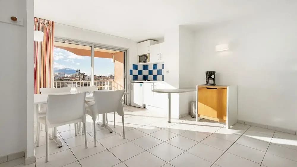 Apartment With Pool Access, Agde - Photo 4