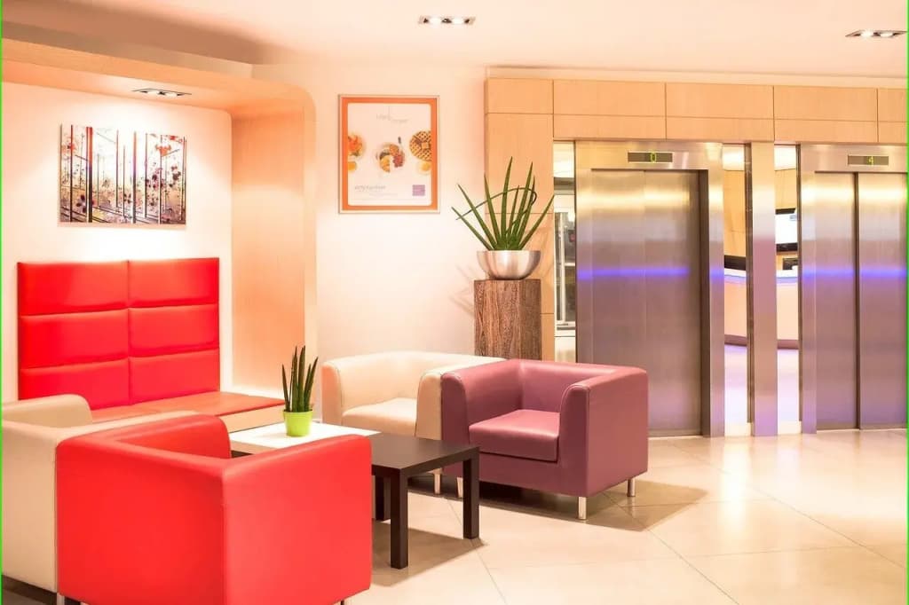 Novotel Centre Nantes Bord de Loire - Photo 2