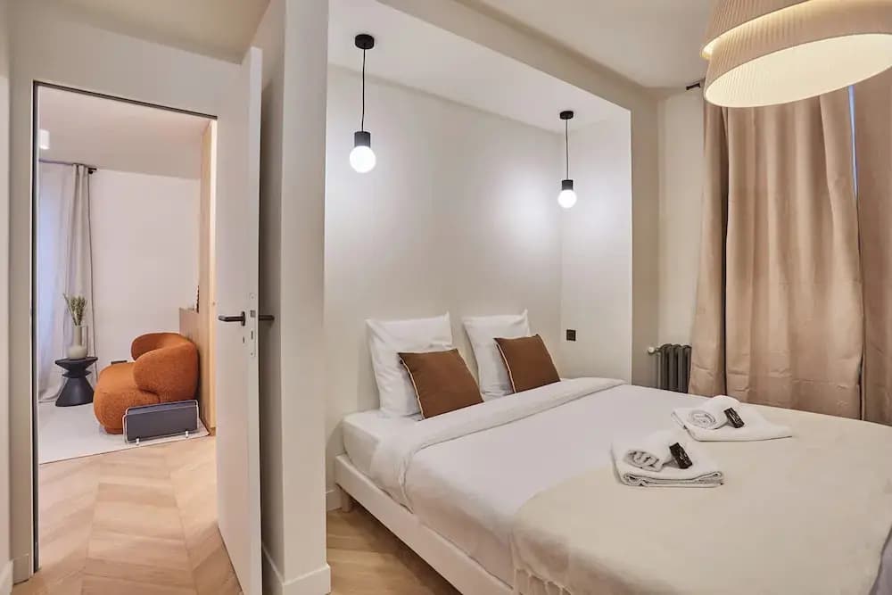 Amazing AC Apartment Center of Paris Le Marais - Photo 4