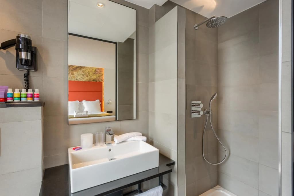 Hôtel Scarlett - Miniature 8