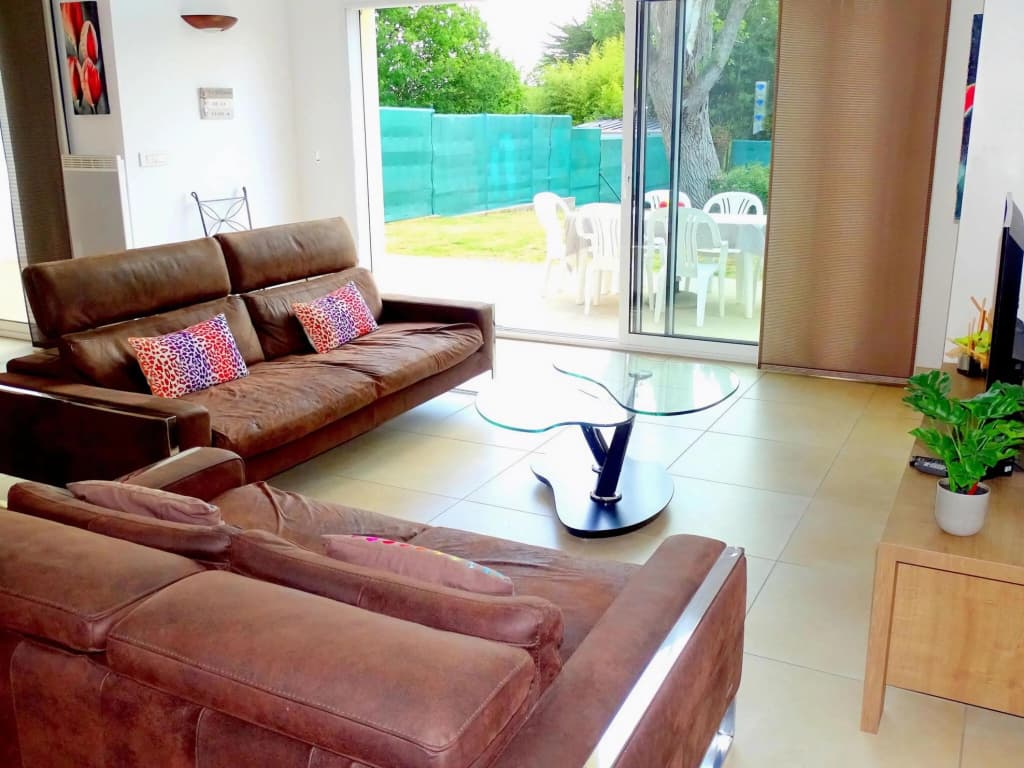 Semi-detached House, Penestin - Photo 2
