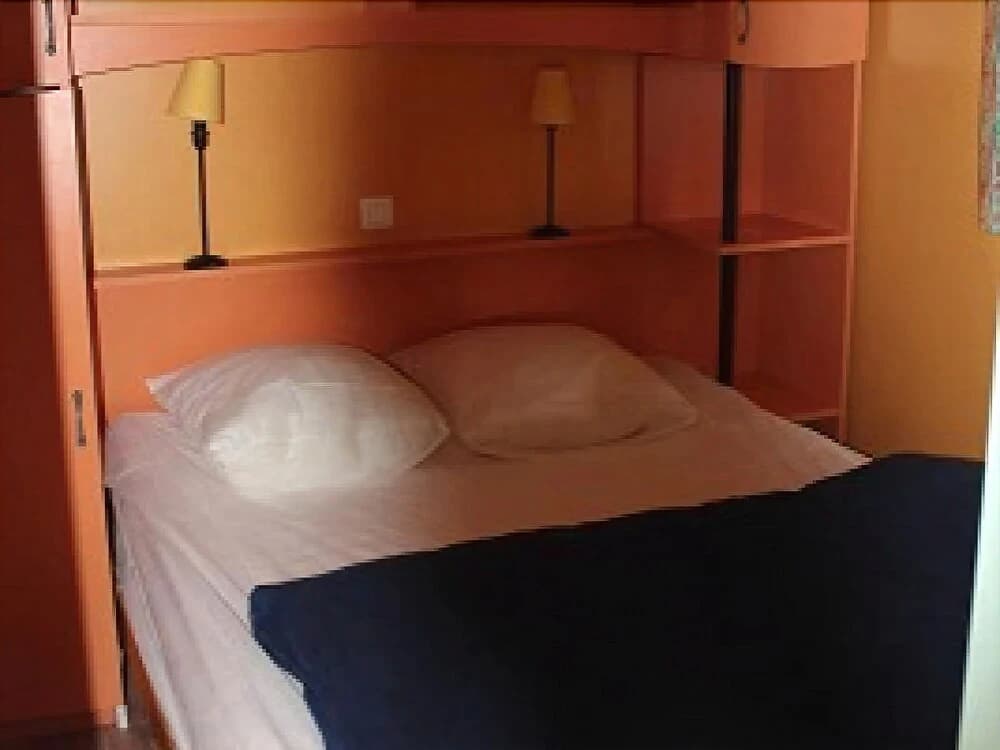 Village de Chalets Camping Bois Simonet - Photo 4
