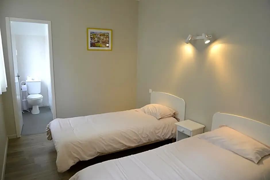 Hotel Les Arceaux - Photo 4
